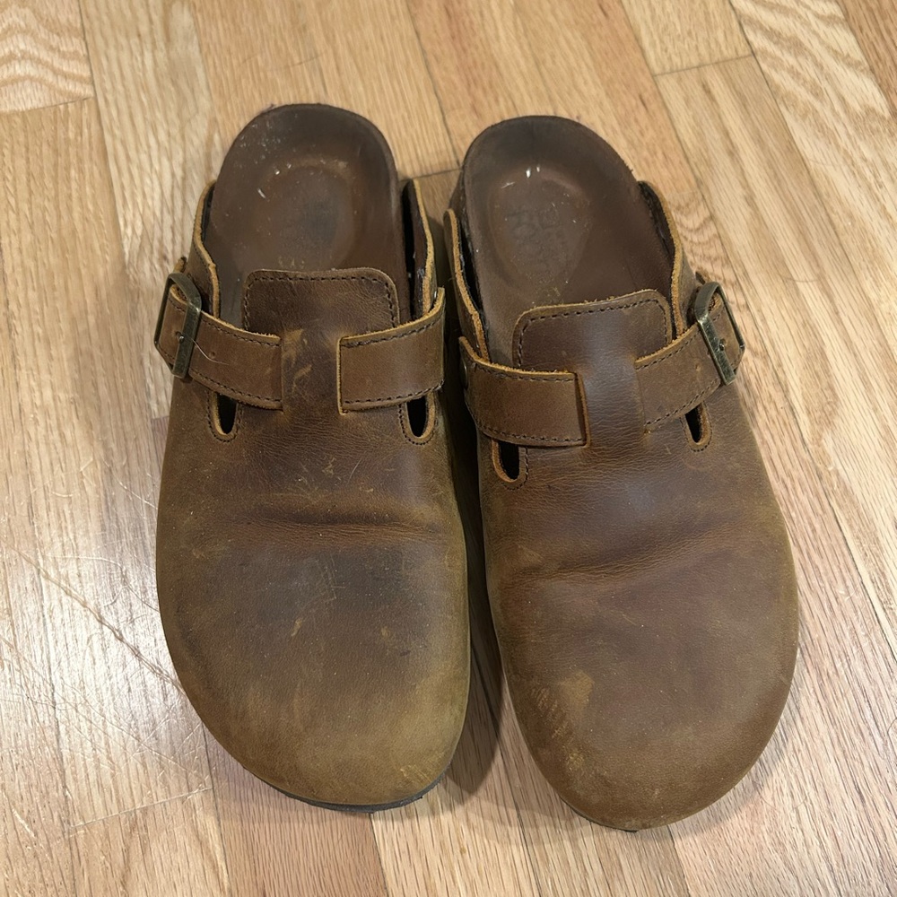 Brown Leather Clogs with Buckle